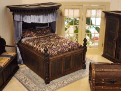 Miniature Dollhouse 1/12th Scale Tudor Half Tester Canopy Bed