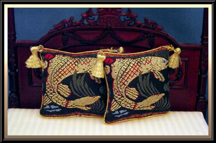 Dollhouse Oriental Silk Gold Fish Pillows - Click Image to Close